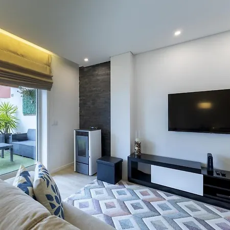 Tide Terrace Duplex By Portugal Active Daire